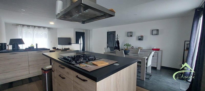 Maison - 93 m² - 3 pièces