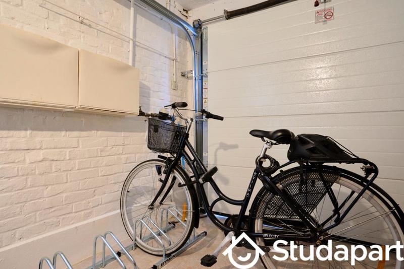 Chambre - 14 m² - 1 pièce