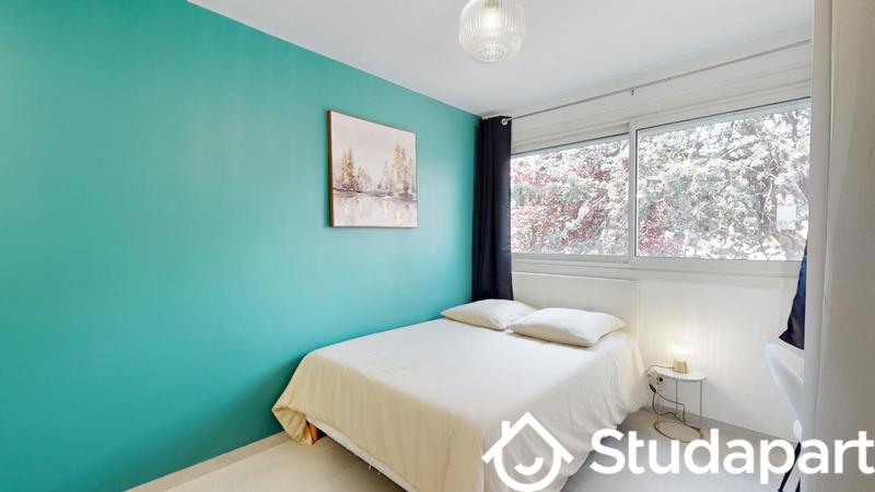 Chambre - 11 m² - 1 pièce