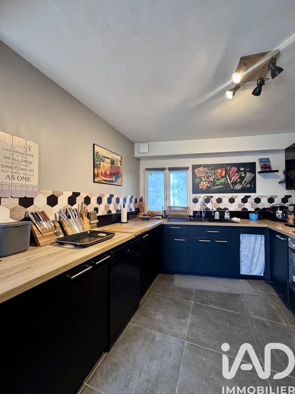 Maison - 80 m² - 4 pièces