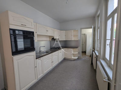 Maison - 105 m² - 5 pièces