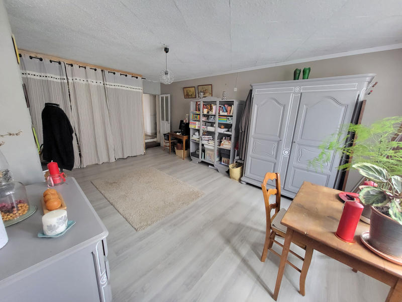 Maison - 122 m² - 6 pièces