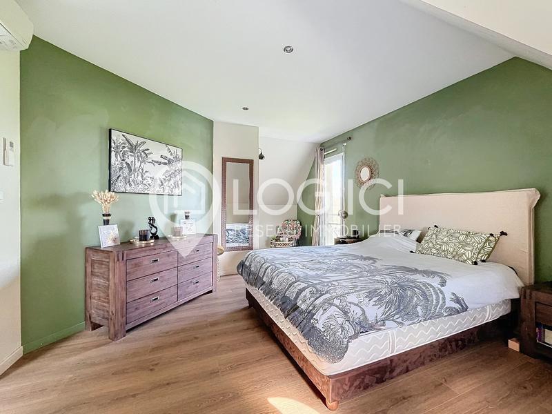 Maison - 145 m² - 5 pièces