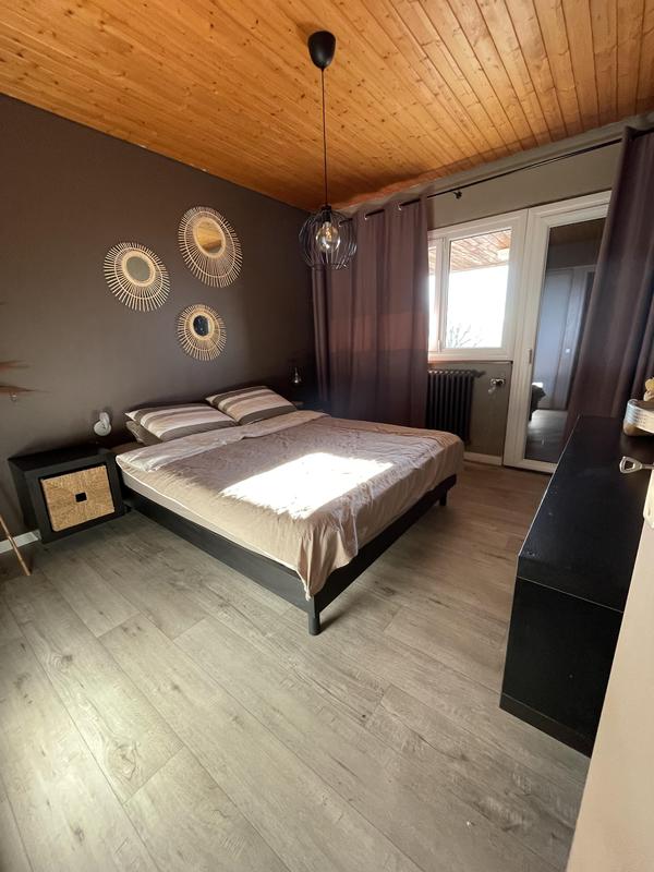 Maison - 147 m² - 7 pièces