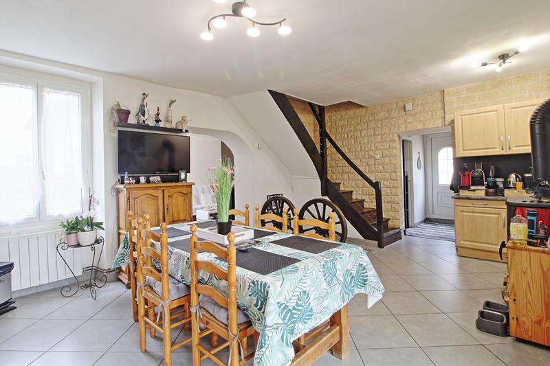 Maison - 84 m² - 4 pièces