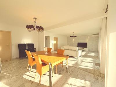 Appartement - 149 m² - 4 pièces