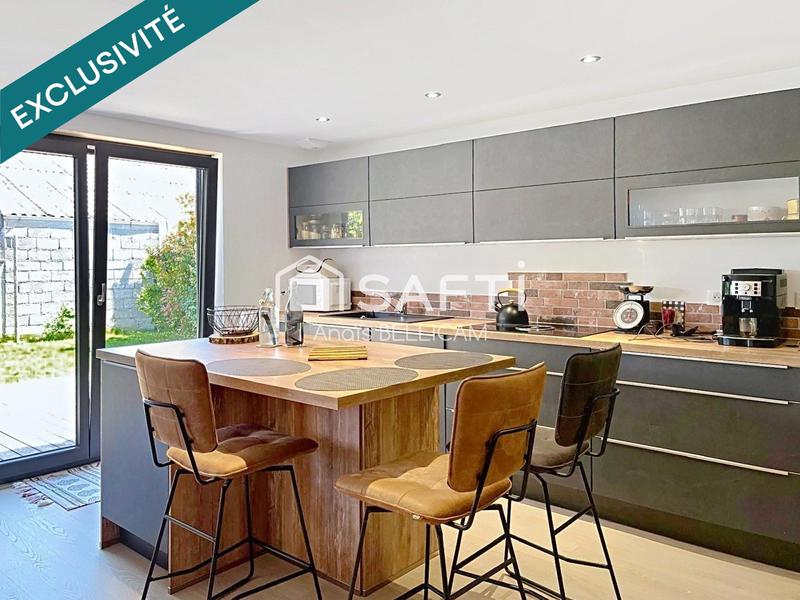 Maison - 91 m² - 5 pièces