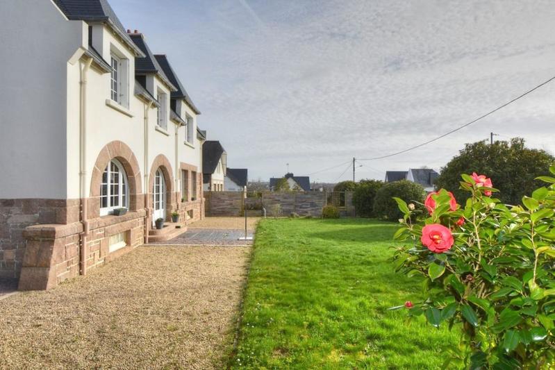 Maison - 190 m² - 8 pièces