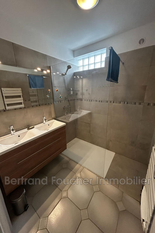 Mazet - 88 m² - 4 pièces