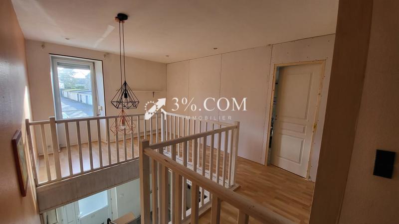 Maison - 180 m² - 7 pièces