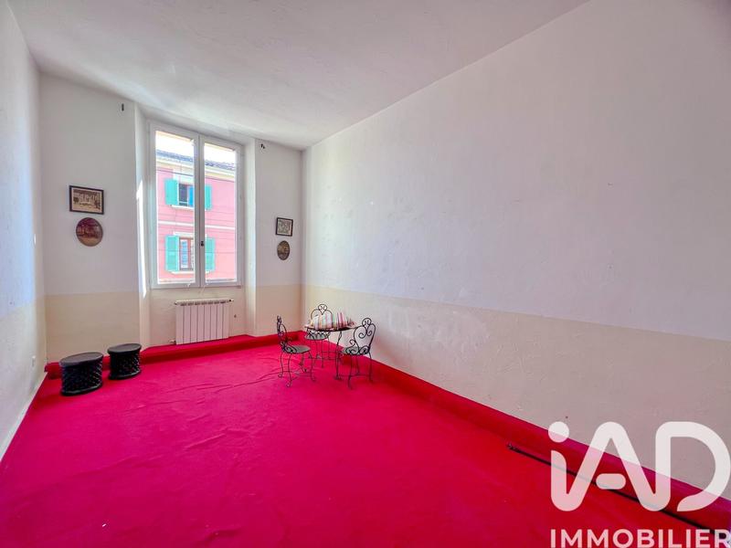 Appartement - 229 m² - 10 pièces
