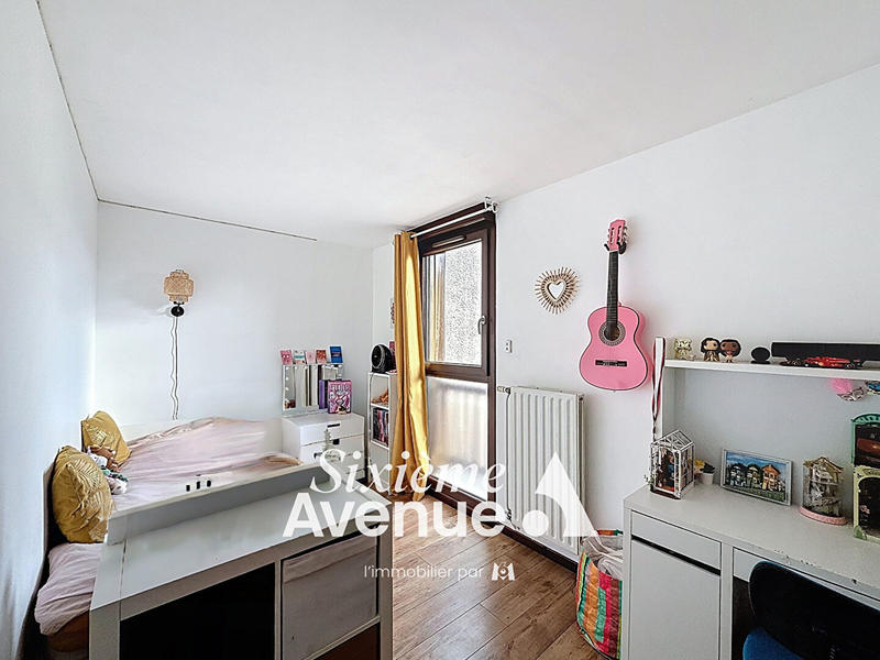 Maison - 101 m² - 5 pièces