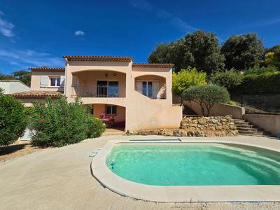 Maison - 171 m² - 6 pièces