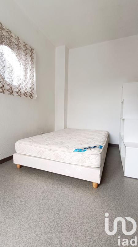 Studio - 30 m² - 1 pièce