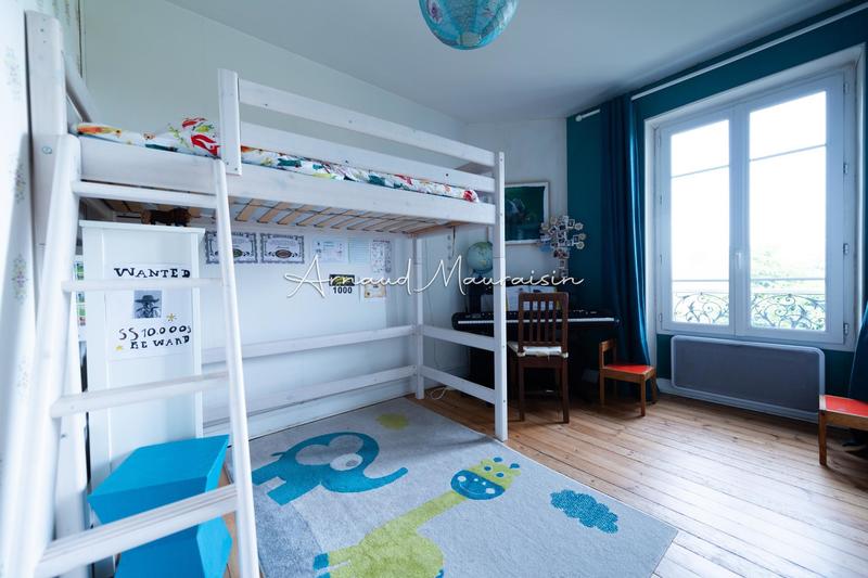 Maison - 110 m² - 5 pièces