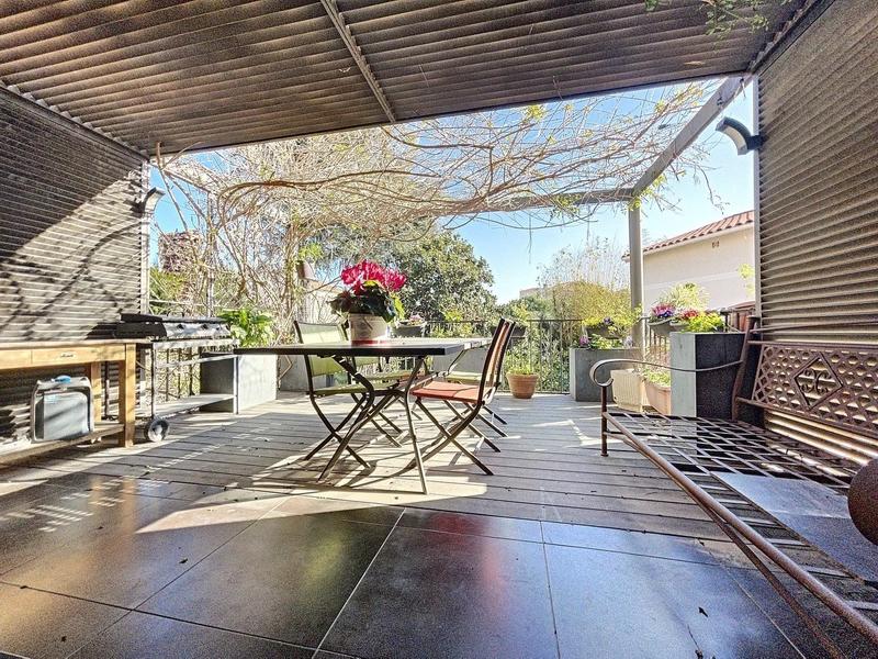 Maison de ville - 117 m² - 6 pièces