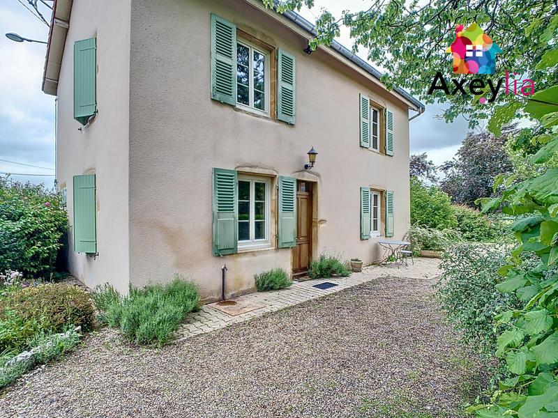 Maison - 89 m² - 4 pièces