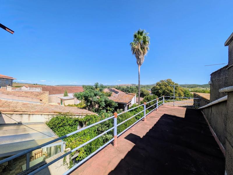 Maison - 260 m² - 9 pièces