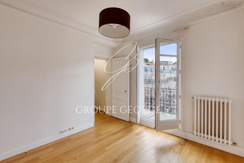 Appartement - 151 m² - 5 pièces