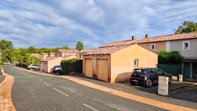 Villa - 84 m² - 4 pièces