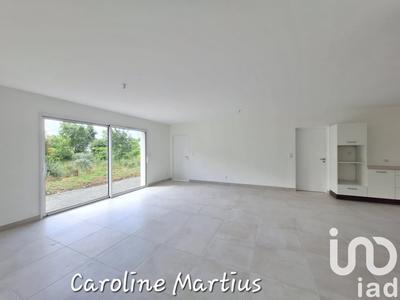 Maison - 94 m² - 4 pièces
