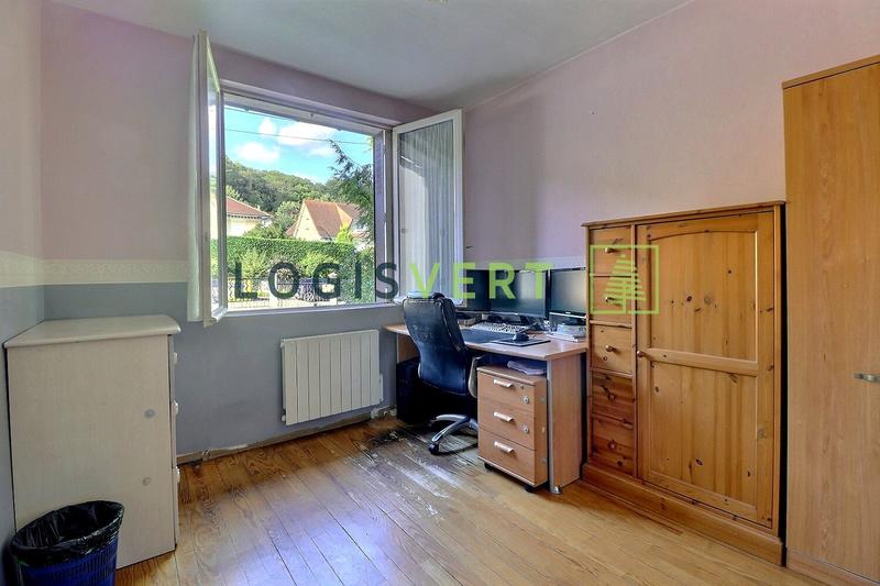 Maison - 85 m² - 5 pièces