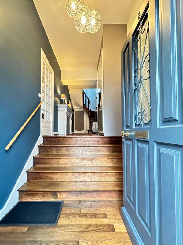 Maison de ville - 160 m² - 6 pièces