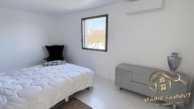 Maison contemporaine - 304 m² - 6 pièces