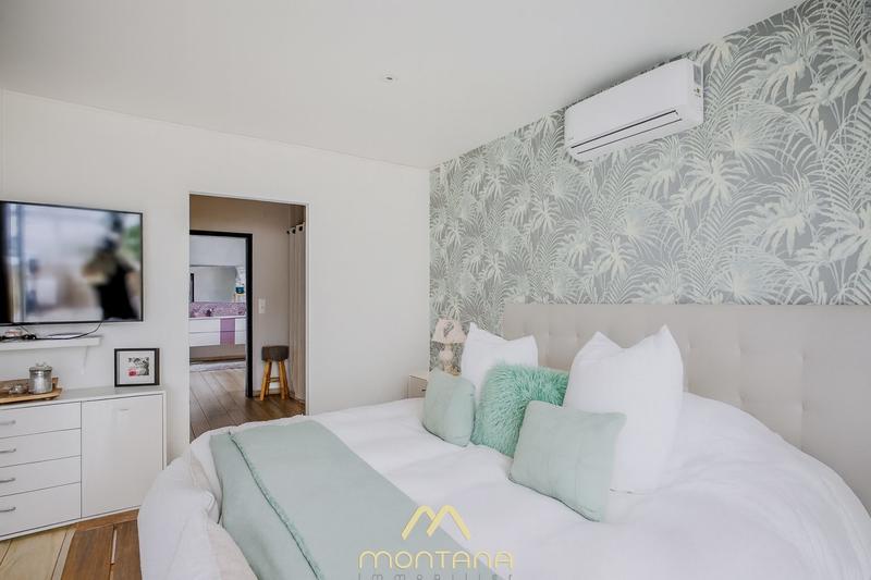 Maison - 270 m² - 6 pièces