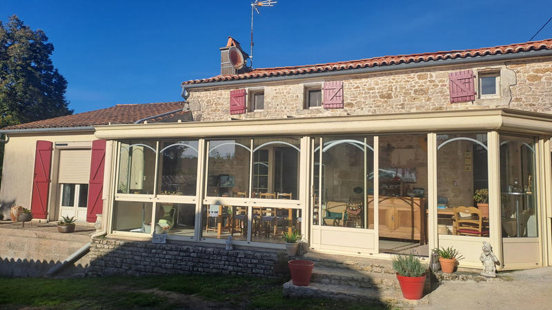 Maison - 147 m² - 6 pièces