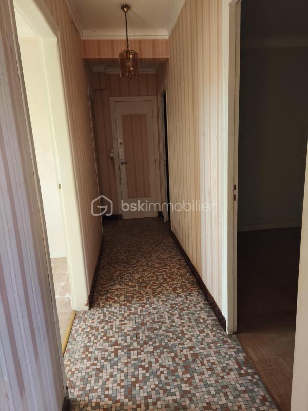 Maison - 81 m² - 5 pièces