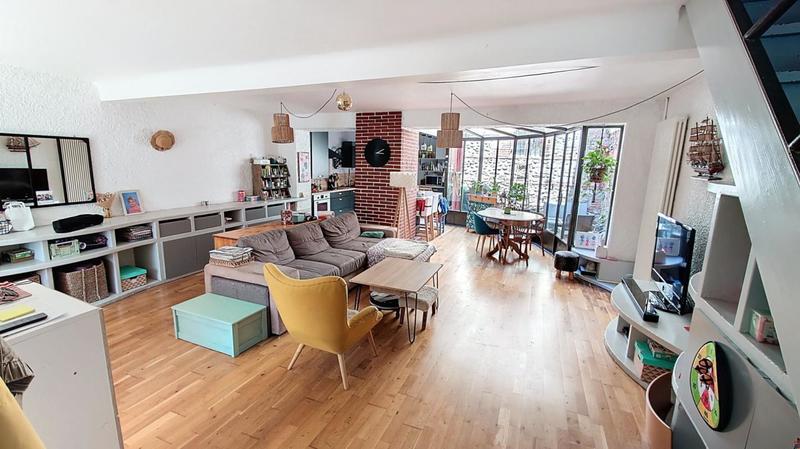 Maison - 142 m² - 5 pièces