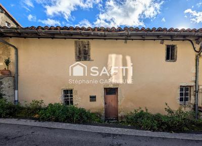 Maison - 200 m² - 6 pièces