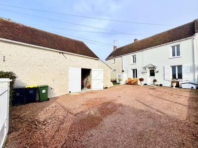 Maison - 150 m² - 6 pièces