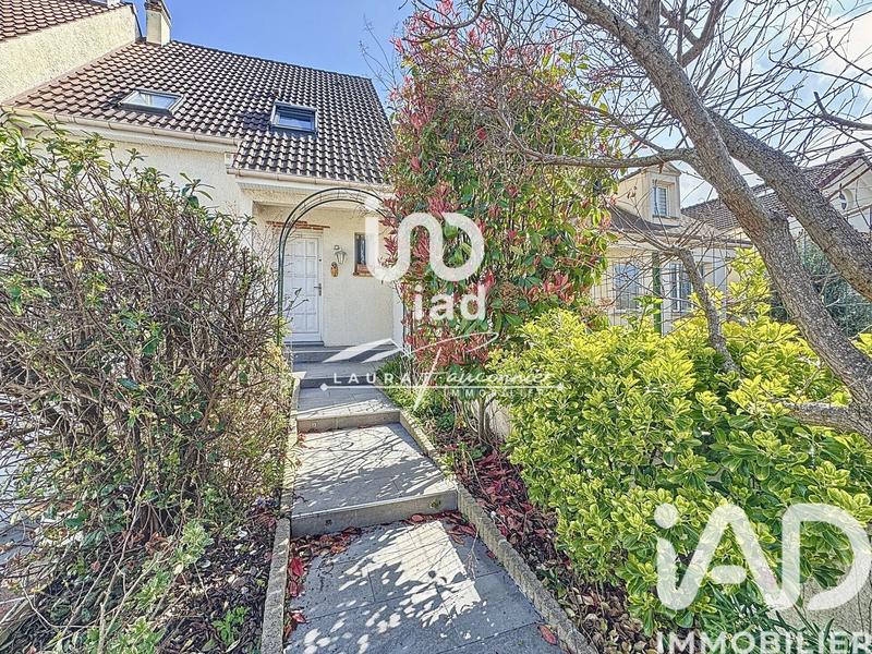 Maison - 76 m² - 4 pièces