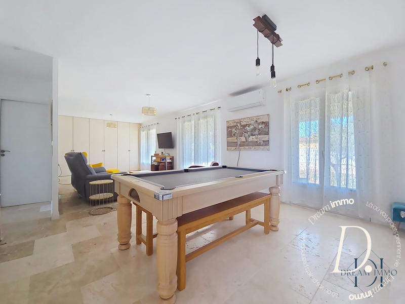 Villa - 144 m² - 7 pièces