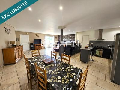 Maison - 182 m² - 6 pièces