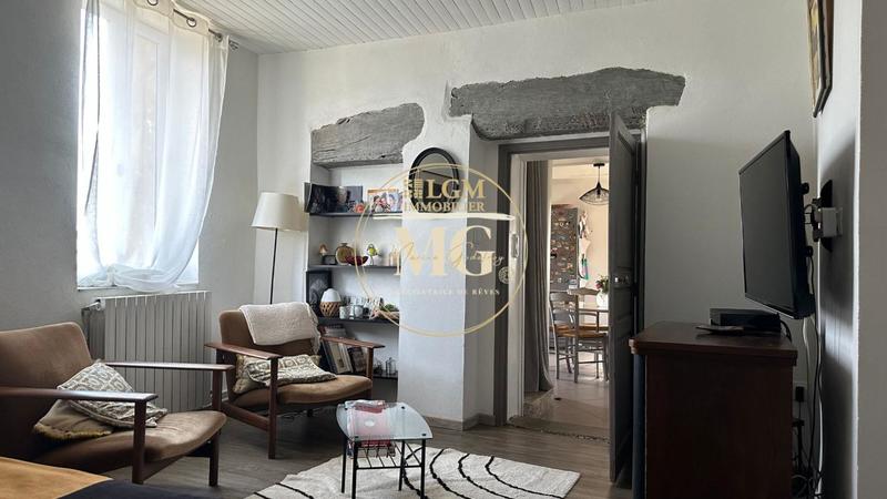 Maison - 203 m² - 6 pièces