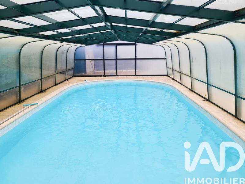 Maison - 200 m² - 6 pièces