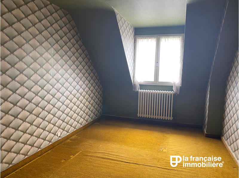 Maison - 105 m² - 5 pièces