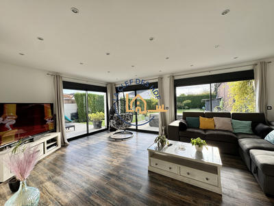 Maison - 155 m² - 6 pièces