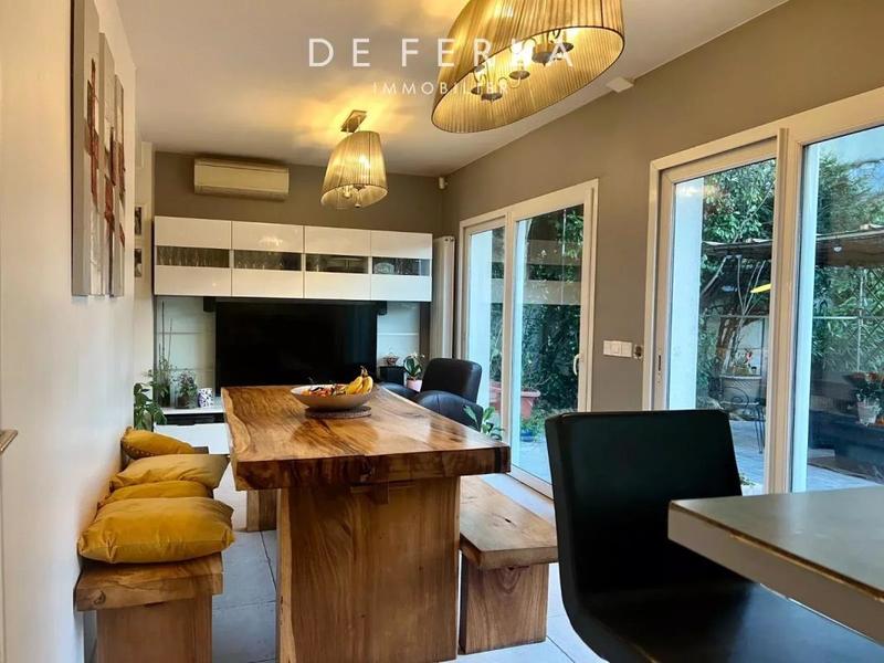 Maison - 140 m² - 6 pièces