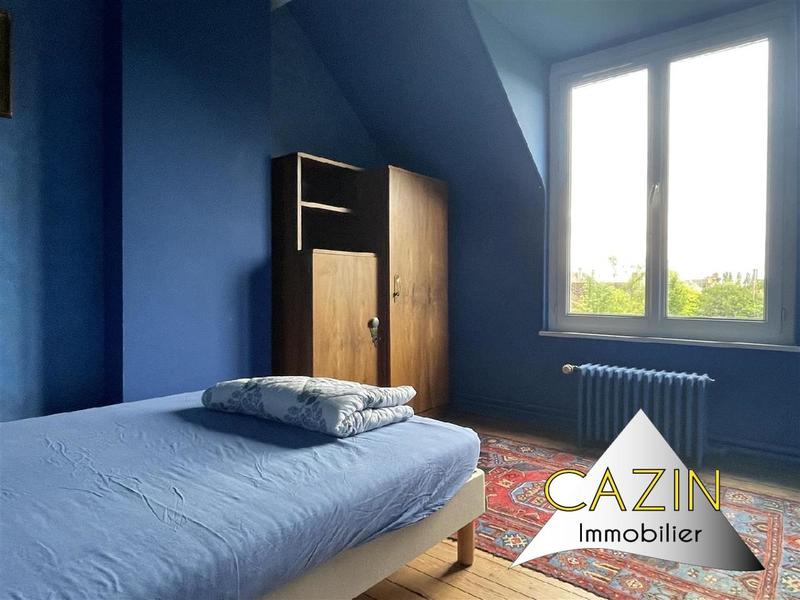 Maison - 287 m² - 10 pièces