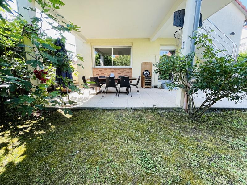 Maison - 189 m² - 8 pièces