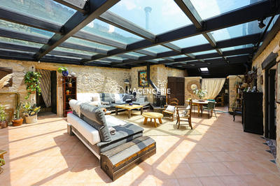 Maison ancienne - 569 m² - 15 pièces