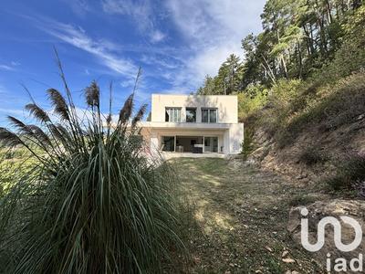 Maison de maîtres - 235 m² - 8 pièces