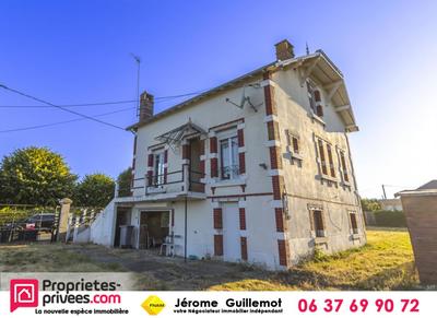 Maison - 90 m² - 6 pièces