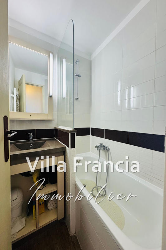 Appartement - 35 m² - 3 pièces