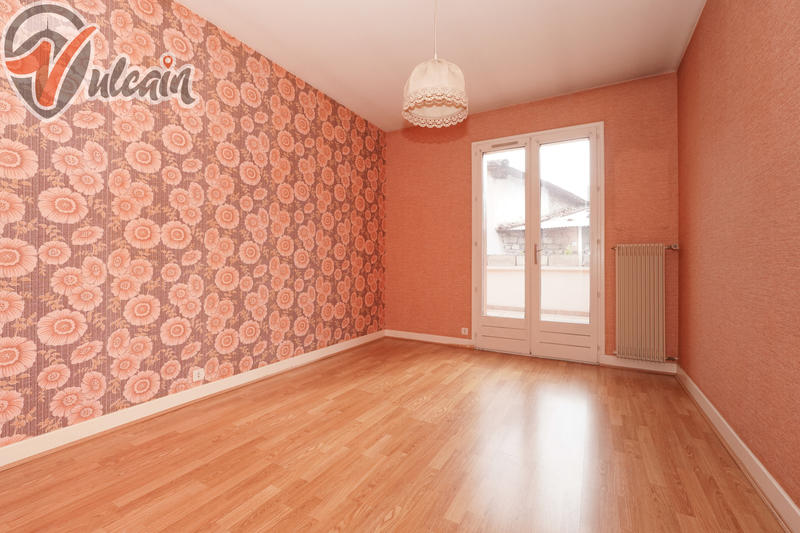 Maison - 196 m² - 8 pièces