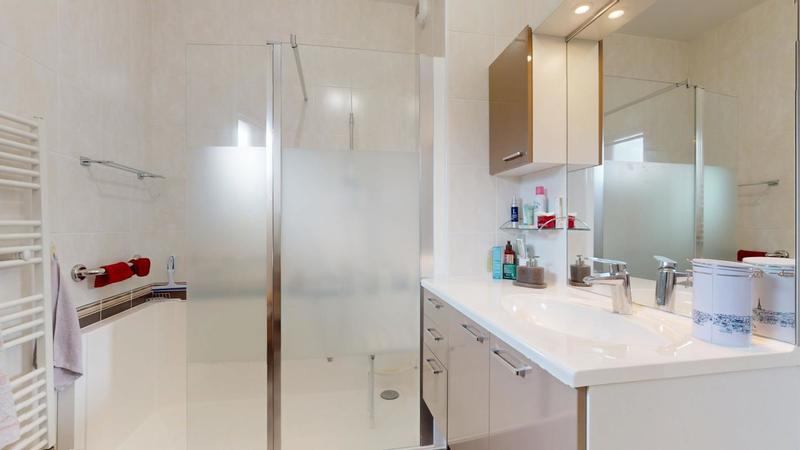 Appartement - 127 m² - 4 pièces